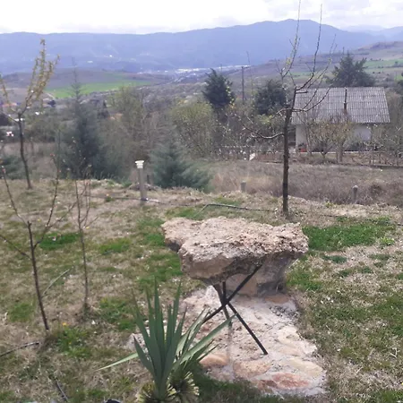 Resthouse Pansion Bianko مكان تخييم سكوبجي