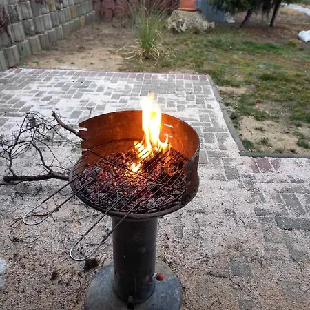مكان تخييم Resthouse Pansion Bianko